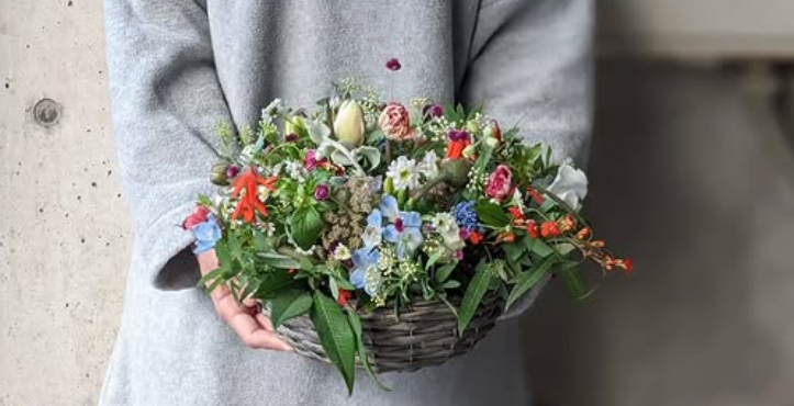 三重県津市 花屋 CHELBAN (シェルバン) 出窓から見えた景色