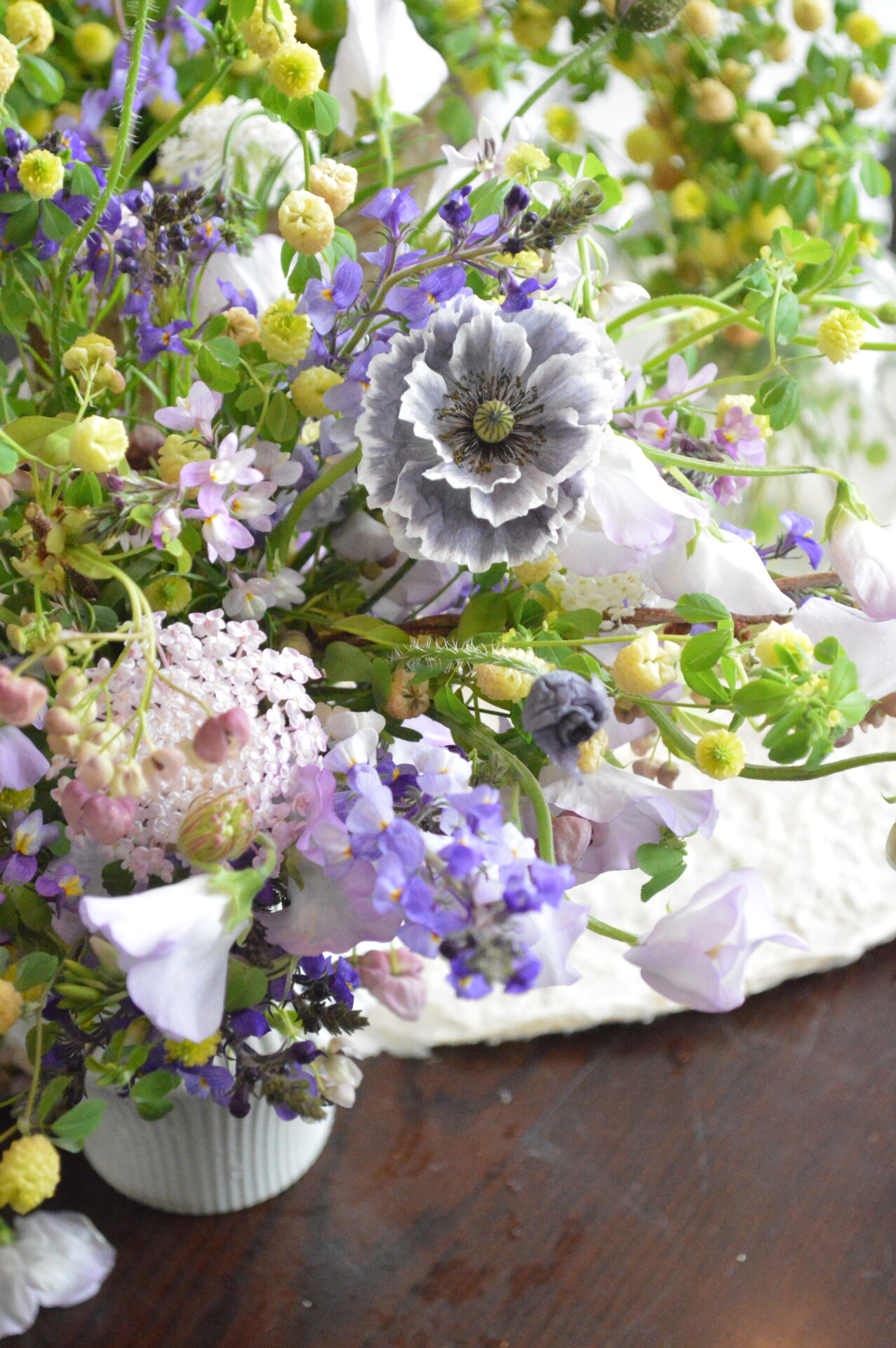 三重県津市 花屋 CHELBAN (シェルバン) 暦とヤマボウシ